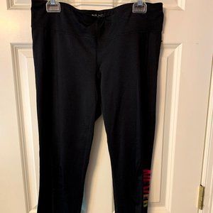 Women's Workout Leggings with Side Detailing